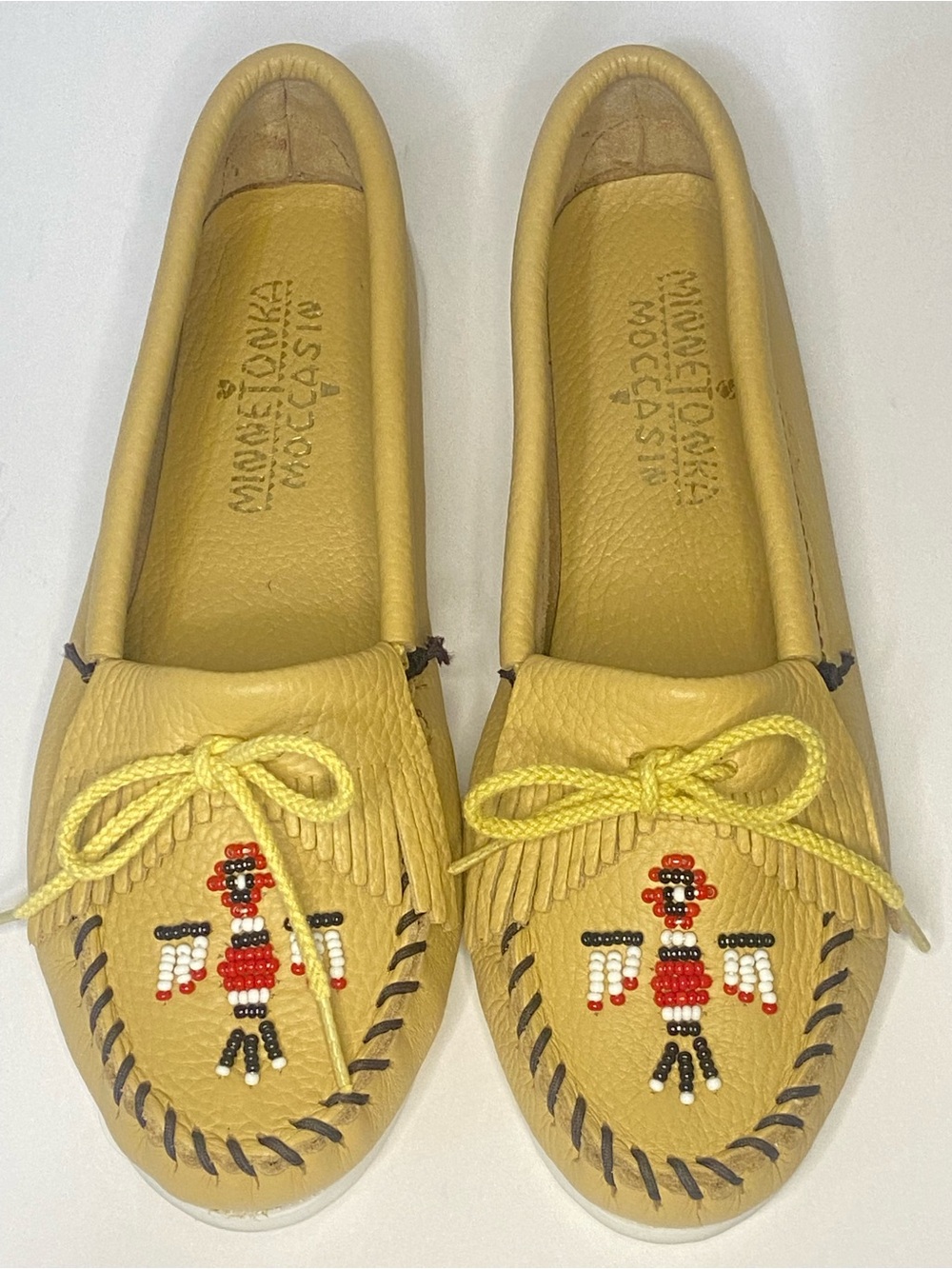 EUC Minnetonka Thunderbird Animikii Hardsole Moccasins Natural Leather Size 9 - Picture 3 of 9
